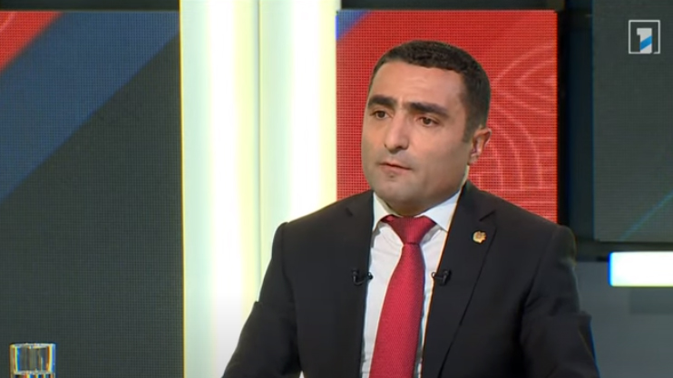 Interview with Romanos Petrosyan