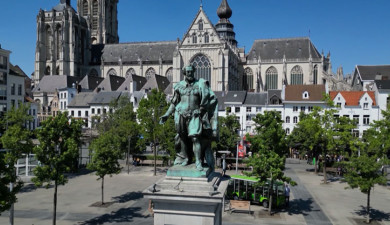 Cities of the World: Antwerp 2
